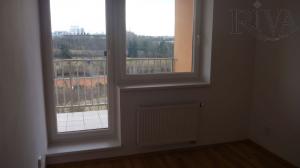 Pronájem bytu  2+kk s dvěma balkony v novostavbě ve Waltrově ulici na Skvrňanech v Plzni